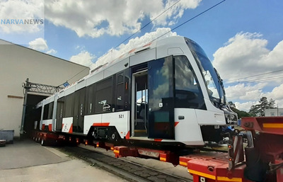 Первый трамвай Twist от Pesa прибывает в Таллин: новый этап в городск