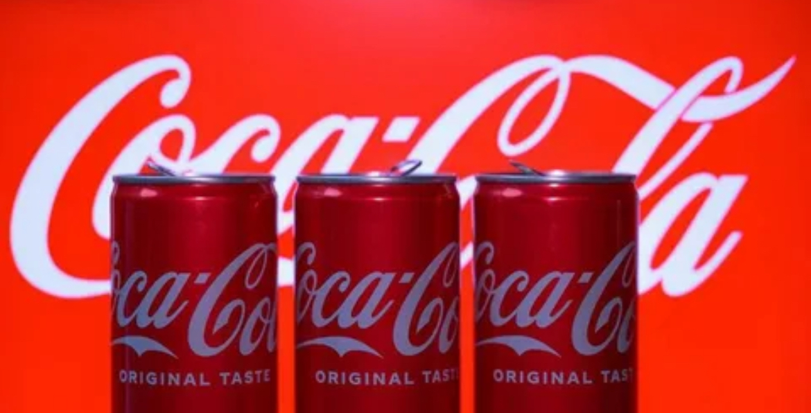 Coca-Cola отзывает продукцию в Европе: Обнаруженное химическое вещество вызывает опасения
