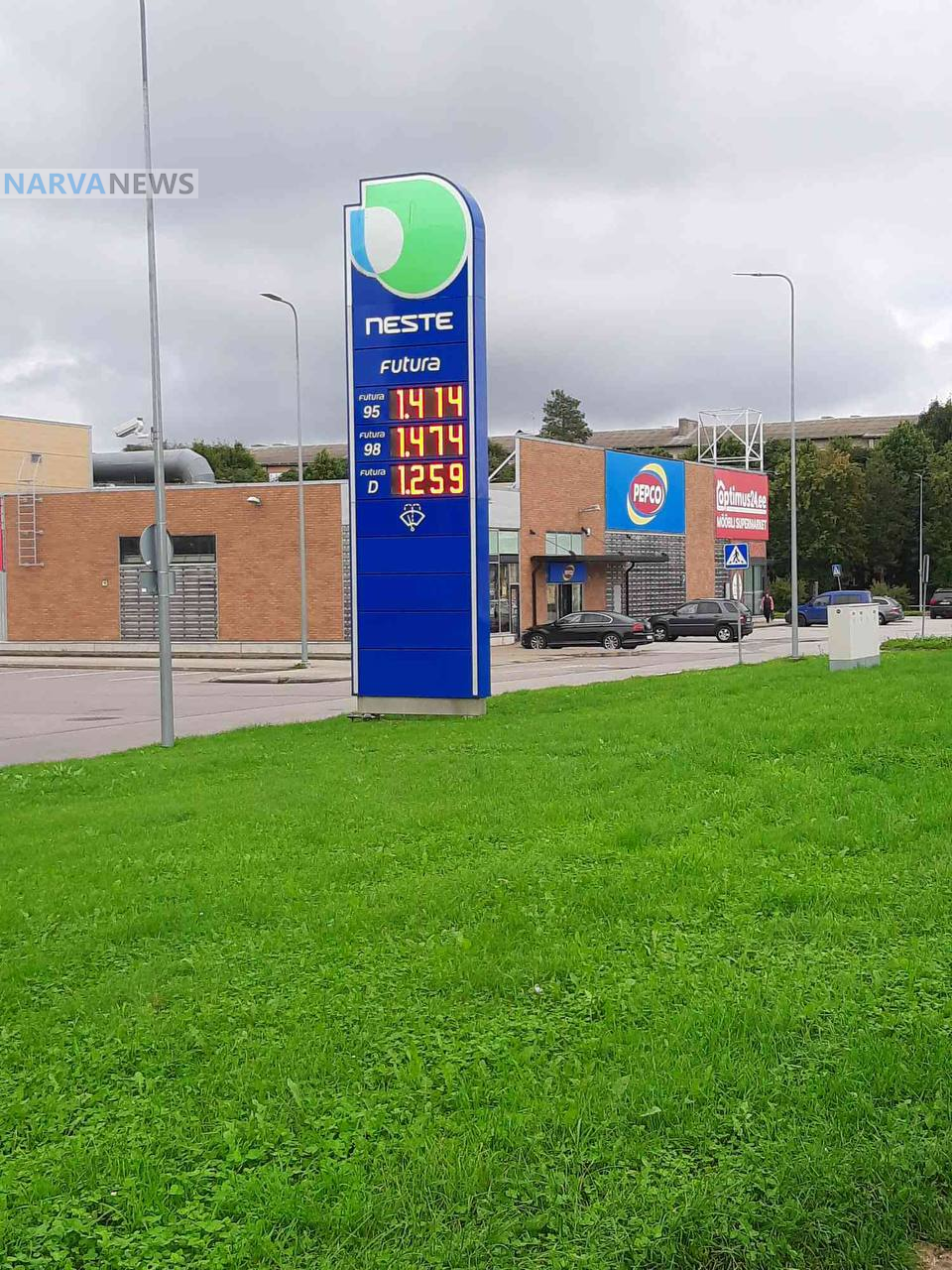 Топливная аномалия: рекордное падение цен зафиксировано на всех заправках страны