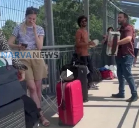 Бразильская фиеста на границе: как артисты в 38-градусную жару развлекали очередь в Ивангороде