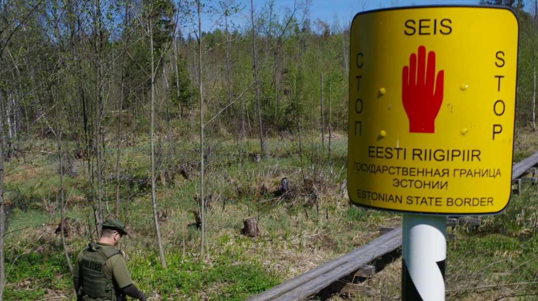 Высланный гражданин Пакистана. Автор: PPA