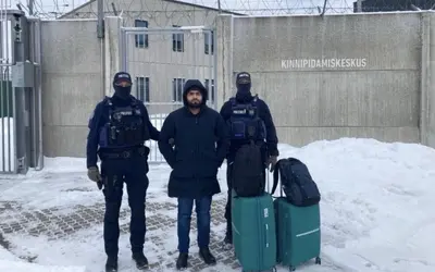 Высланный гражданин Пакистана. Автор: PPA