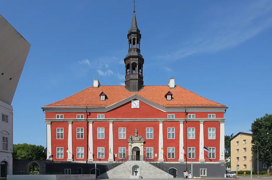 16 голосов есть — власти нет: смену мэра Нарвы отложили на месяц: