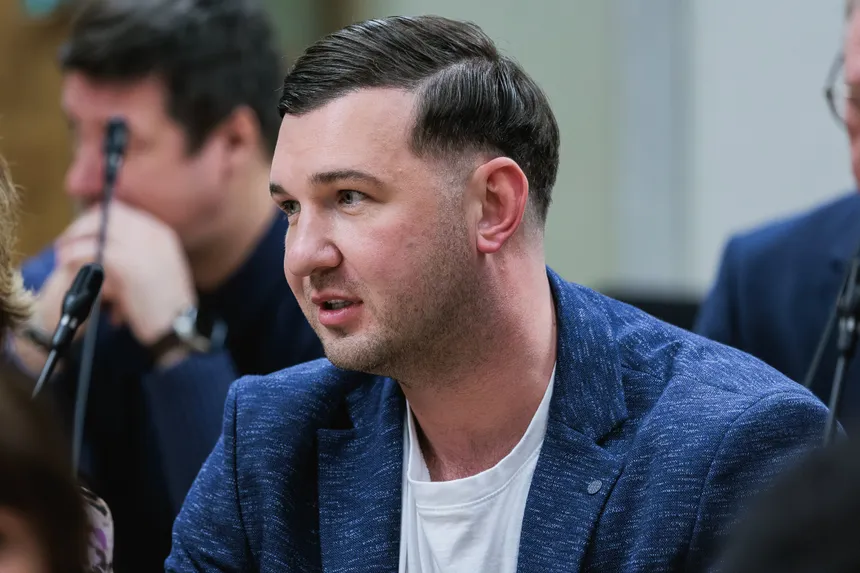 Контрабанда и «двойное имя»: местный депутат из Нарвы объявлен в международный розыск: Олег Еселюнас. ФОТО: ILJA SMIRNOV