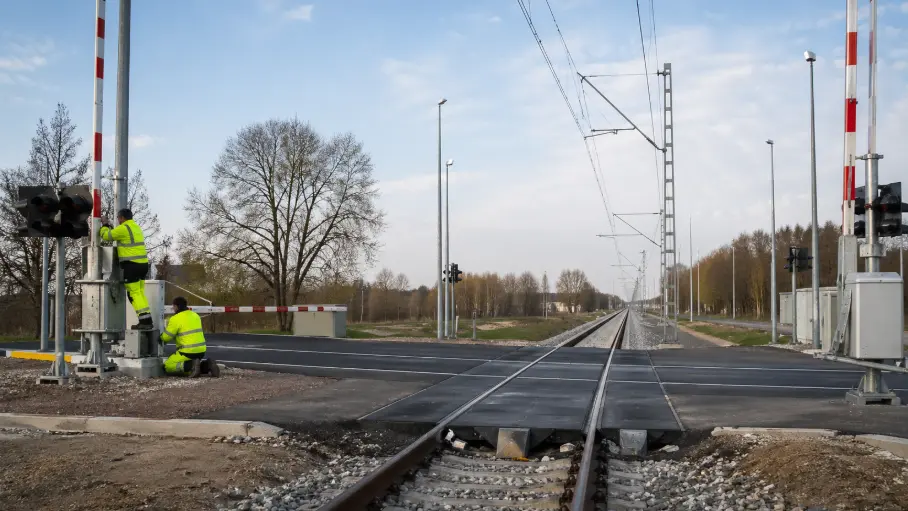 Эстония модернизирует железнодорожные переезды по всей стране