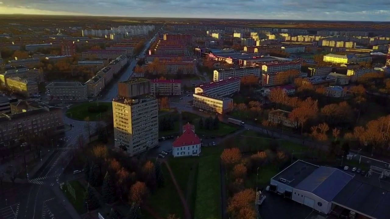 Нарва улучшает городскую среду: новые урны для собачьих отходов