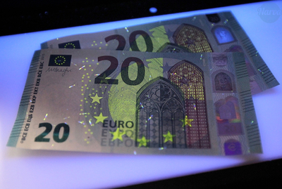 Осторожно, фальшивки! Массовое распространение 20-евровых купюр: как распознать подделку, рекомендации от Департамента полиции