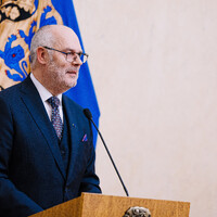 Президент Эстонии поддерживает идею отставки премьер-министра для решения политического кризиса