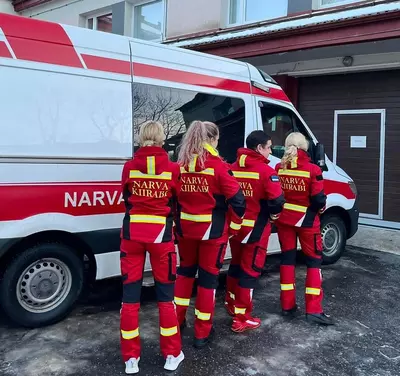 Новый Год в Красном: Спасатели Нарвы представляют новый облик скорой помощи с улучшениями для более эффективной работы