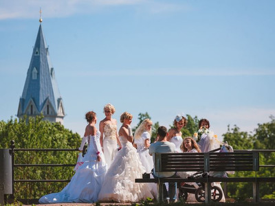 Любовь в Нарве: Первые однополые браки стали возможными после революци