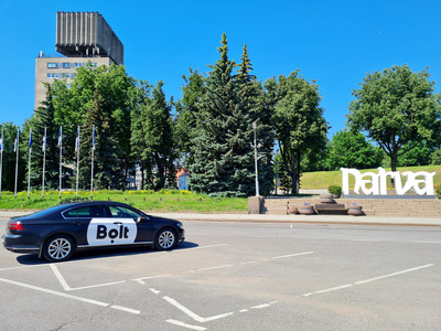 Опасные дорожные статистики: такси становятся причиной каждого четвертого ДТП в Эстонии